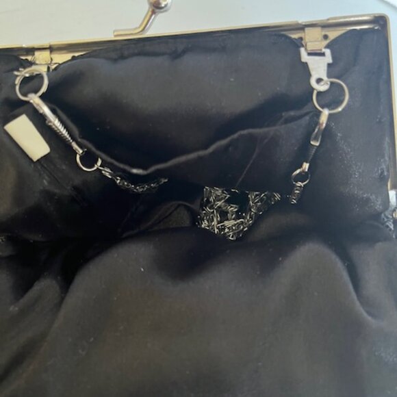 Vintage beaded evening bag. - Picture 3 of 4